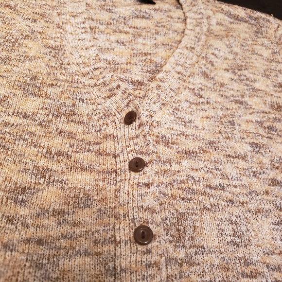 Guess Collection | Vintage Cardigan - Picture 6 of 13